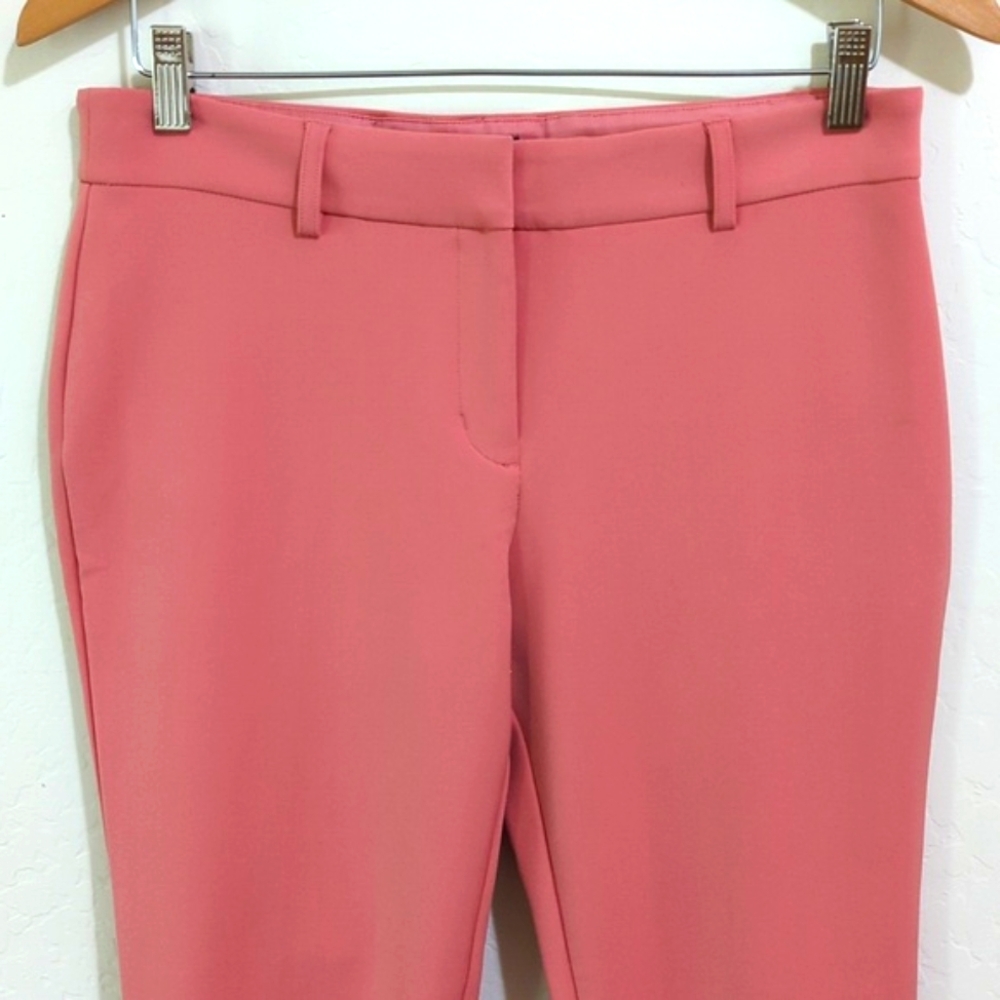 LIKE NEW Express Extreme Stretch Mid Rise Skinny Pants in Salmon Size 8 Regular - Picture 4 of 11